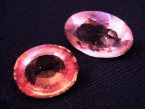 サファイア——世界の希少宝石写真